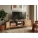 Rack para TV Daisy com Detalhe Palha 3D e Gavetas - Carvalho/Terracota