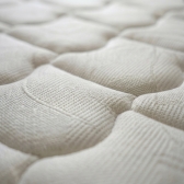 Colchão King de Molas Ensacadas e Espuma D65 Venezia - Bege