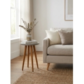 Mesa Lateral Yara 0.53m Off White com Pés Palito