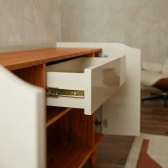 Buffet Begonia 1.60m com Cantos Curvos e Amortecedores - Off White/Nature