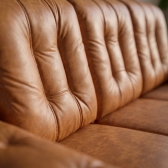 Sofá 3 Lugares Pitsburgo 2.07m Espuma D33 e Molas S - Terracota