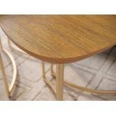 Mesa Lateral Lírios Orgânica Cedro Dourado